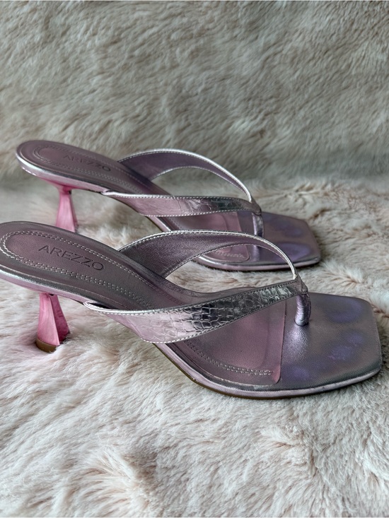 Arezzo Shoes - Arezzo Iridescent Pink Thong Heel Sandals